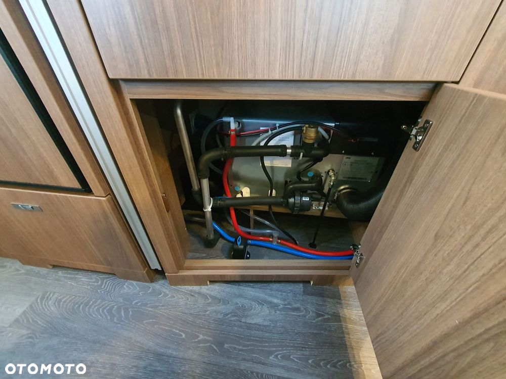 Tabbert CAZADORA 560 HTD 2,5 / zimowe ogrzewanie ALDE - 28