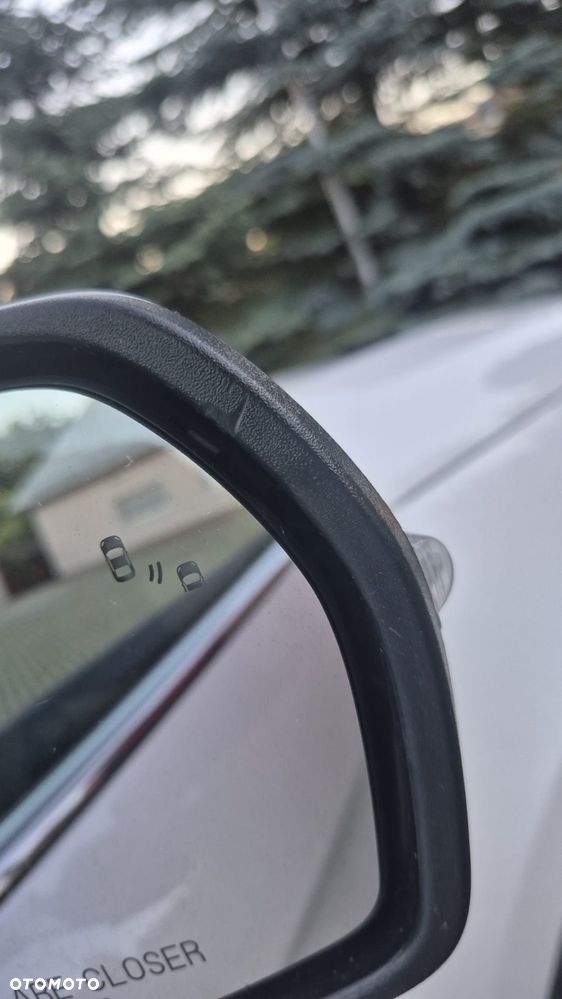 Ford Edge - 28