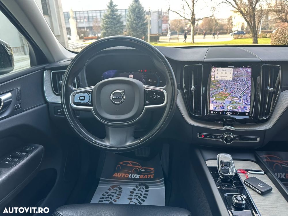 Volvo XC 60 B4 MHEV AT8 FWD Inscription - 36