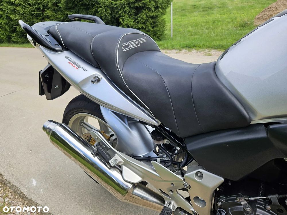Honda CBF - 39