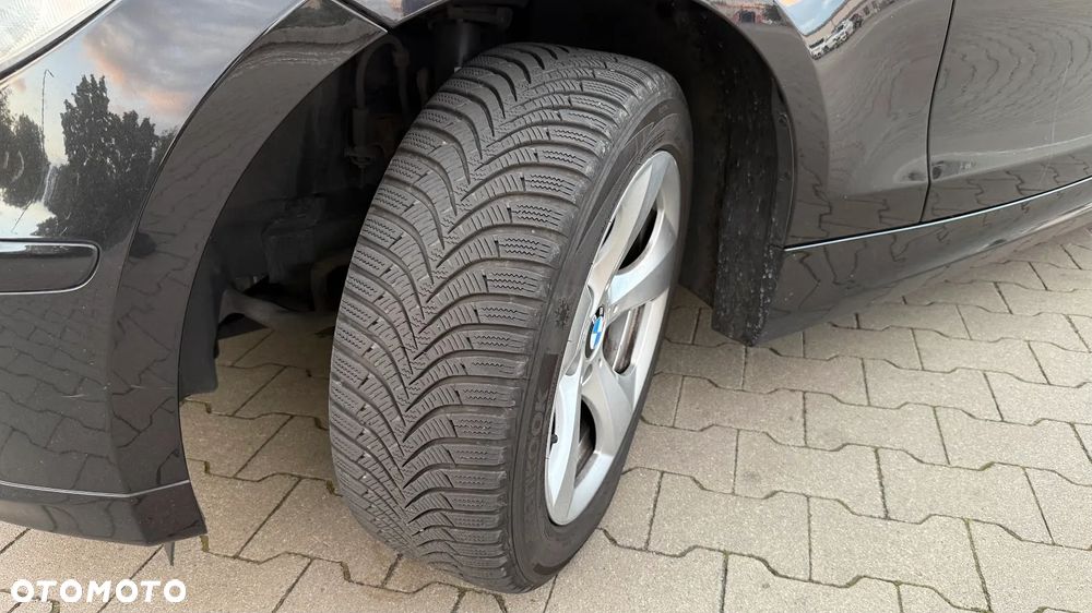 BMW Seria 1 116d - 23