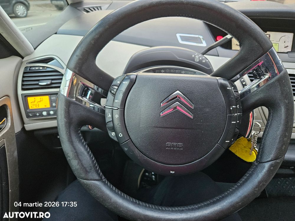 Citroën C4 Picasso - 16