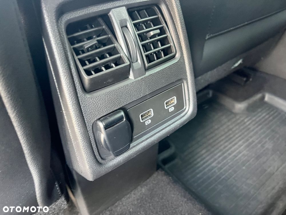 Renault Captur 1.3 TCe Intens EDC - 16