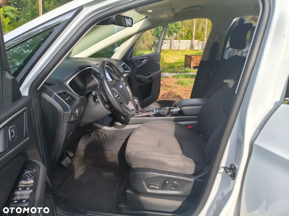 Ford S-Max - 37