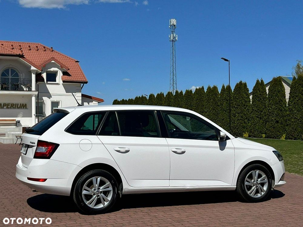 Skoda Fabia - 22
