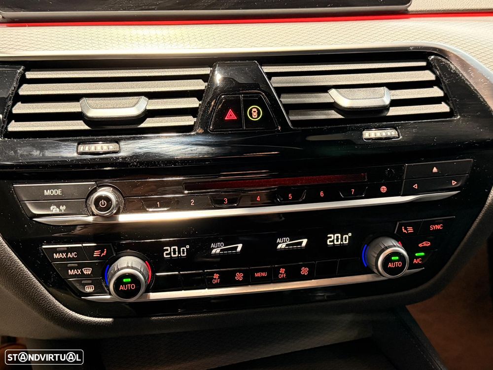 BMW 520 d Pack M Auto - 35