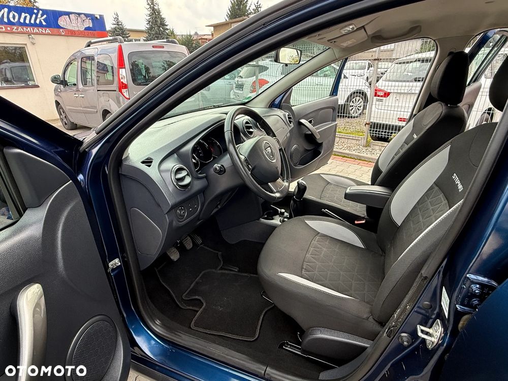 Dacia Sandero Stepway 0.9 TCe Laureate S&S EU6 - 6