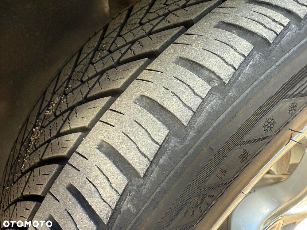 Volkswagen Polo 1.4 16V Comfortline - 20