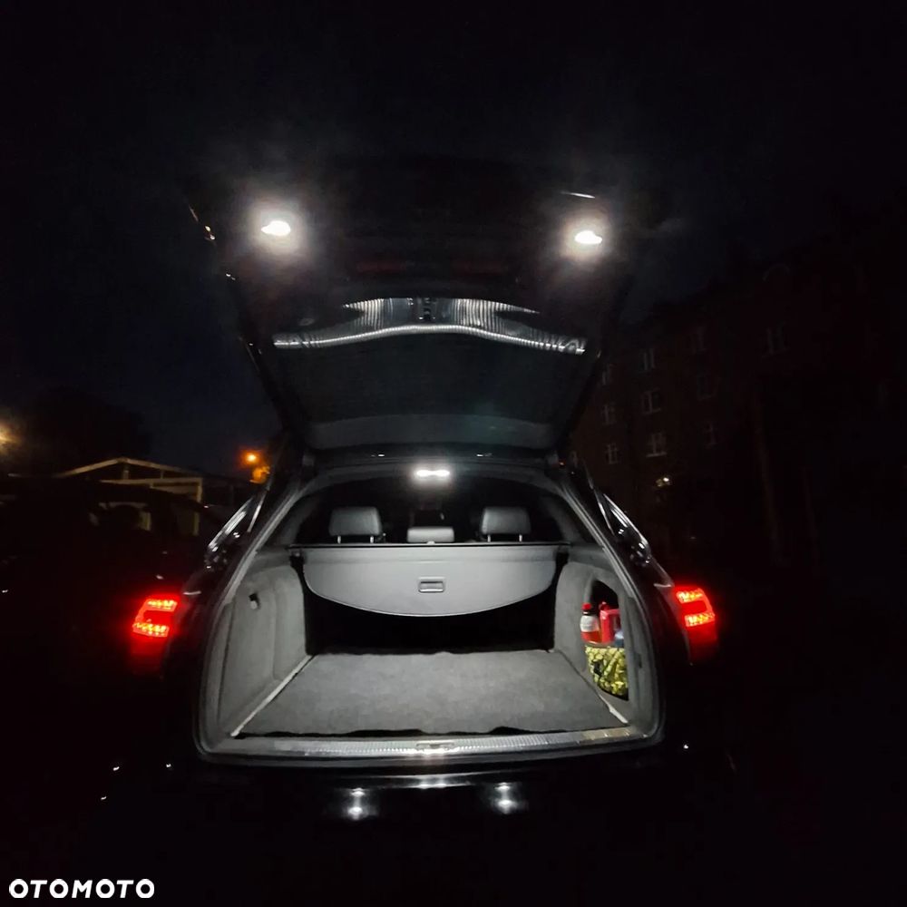 Audi A6 Avant 2.4 - 17