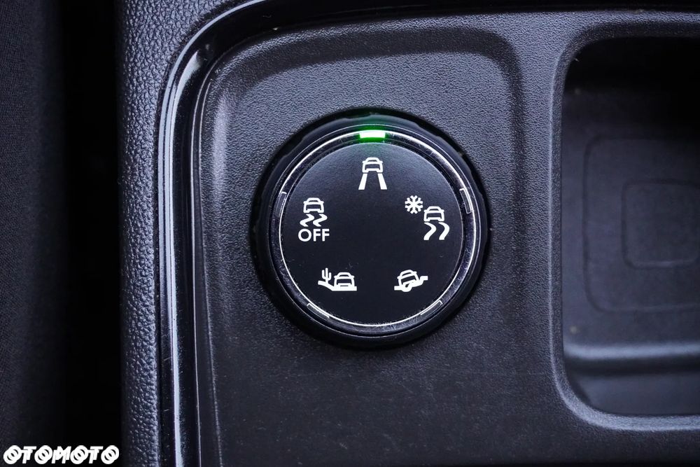 Opel Grandland X 1.6 D Start/Stop Business INNOVATION - 27