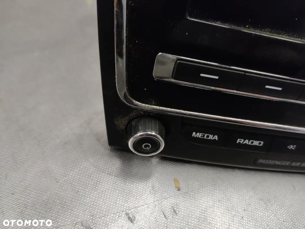 Radio CD Swing Skoda Superb 2 II Lift FL Delphi 3T0035161K - 5