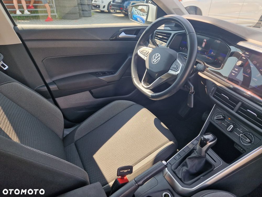 Volkswagen Polo 1.0 TSI Life DSG - 33