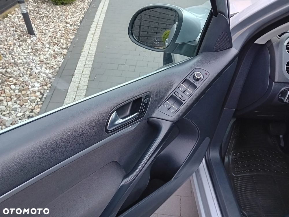 Volkswagen Tiguan 2.0 TDI 4Mot Sport DSG - 13