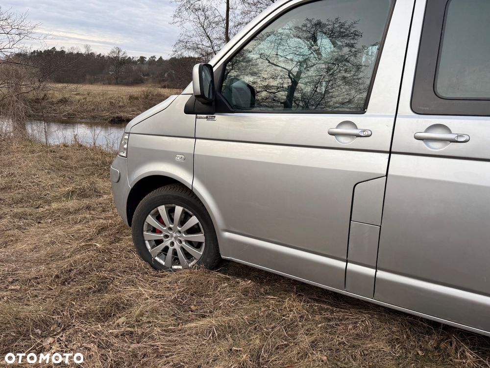 Volkswagen Multivan - 38