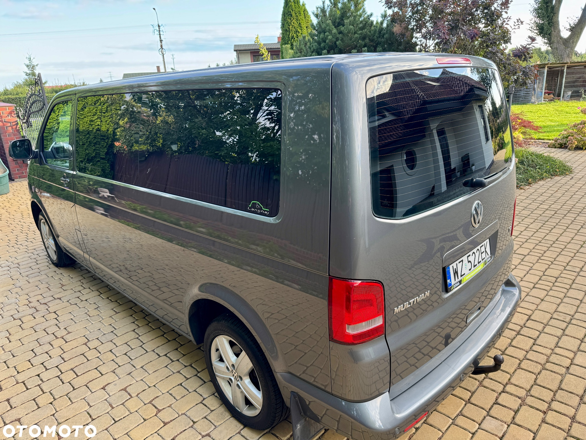 Volkswagen Multivan - 28
