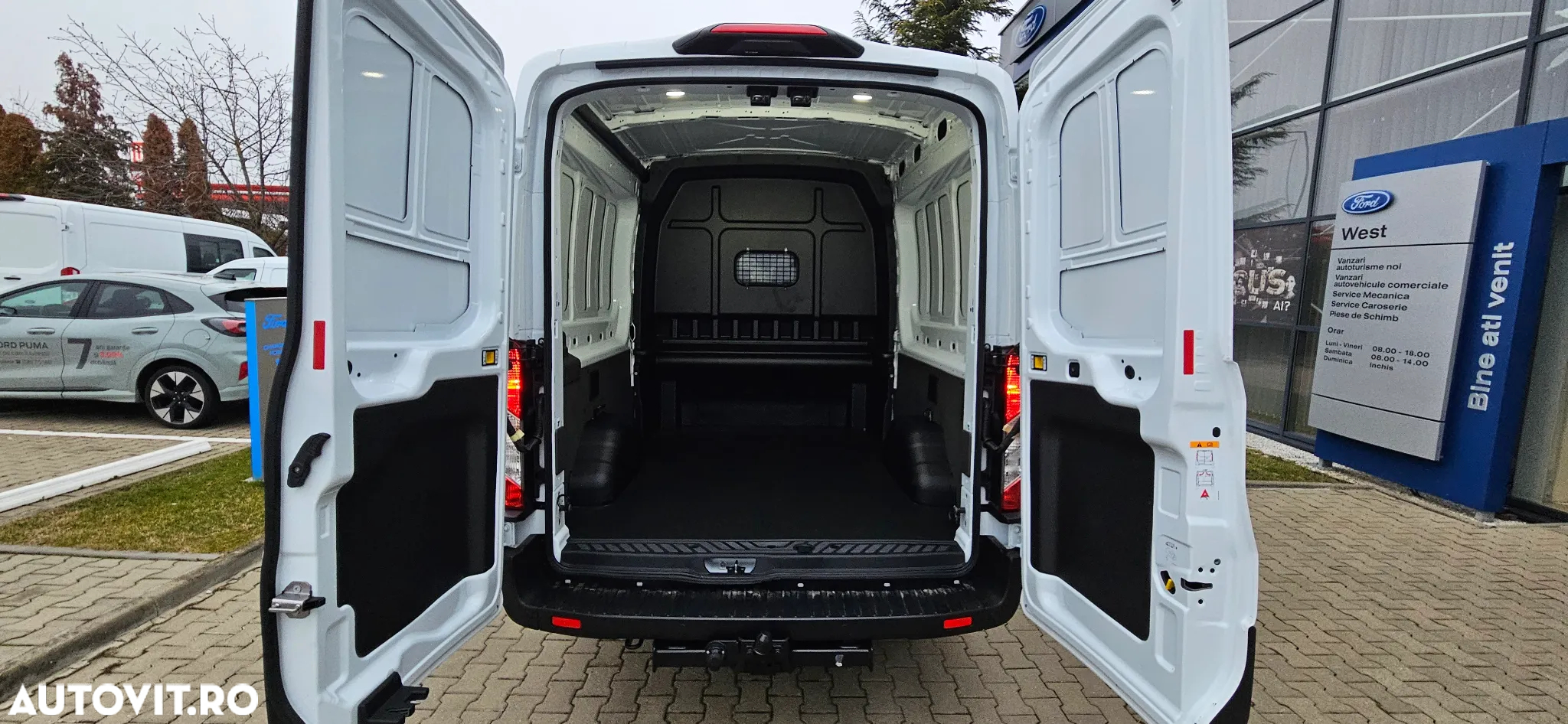 Ford Transit 350 2.0 EcoBlue 130 CP L3 DCIV FWD Trend - 14