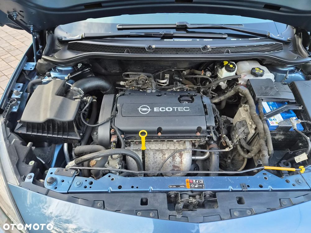 Opel Astra - 25