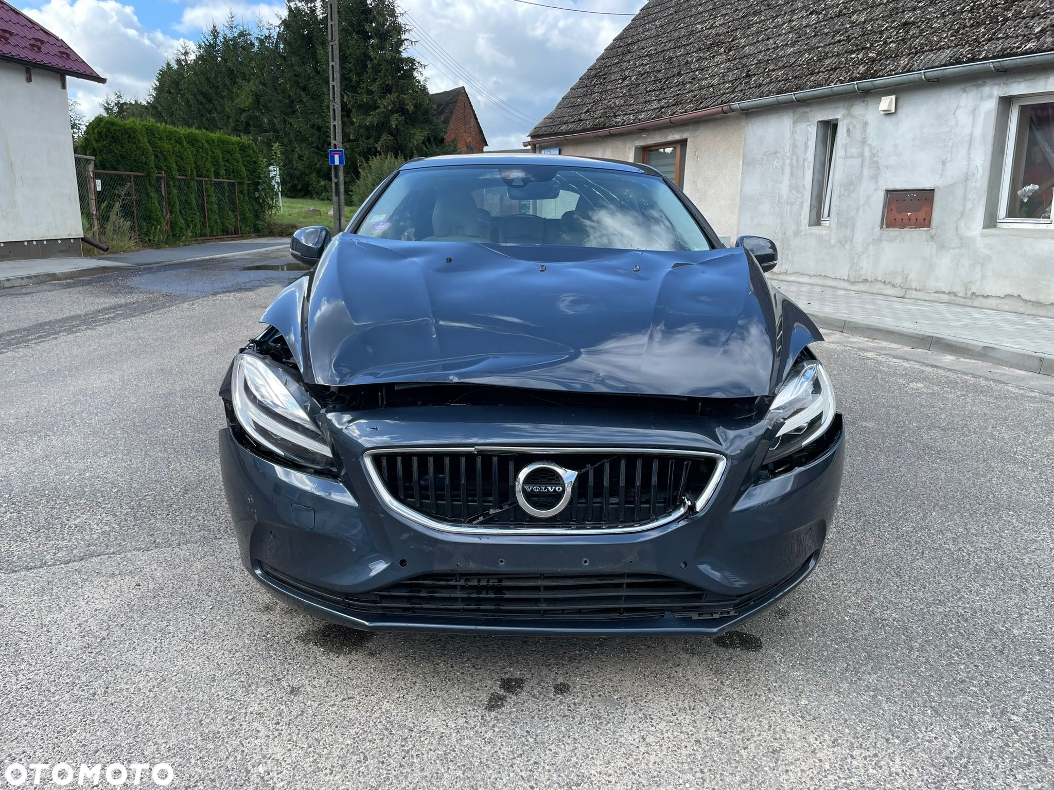 Volvo V40 T3 Drive-E Dynamic Edition - 2