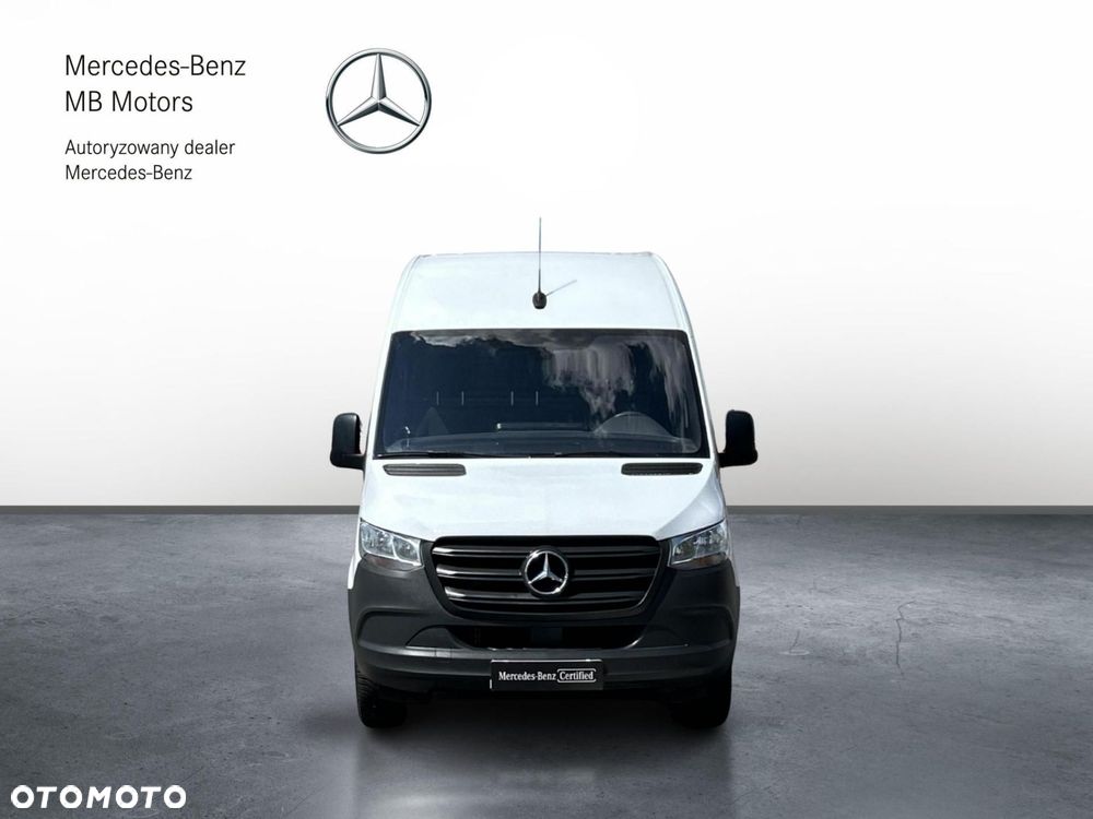 Mercedes-Benz Sprinter - 9