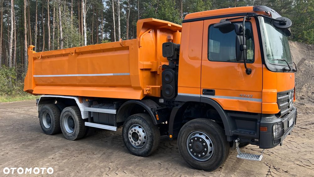 Mercedes-Benz Actros - 3