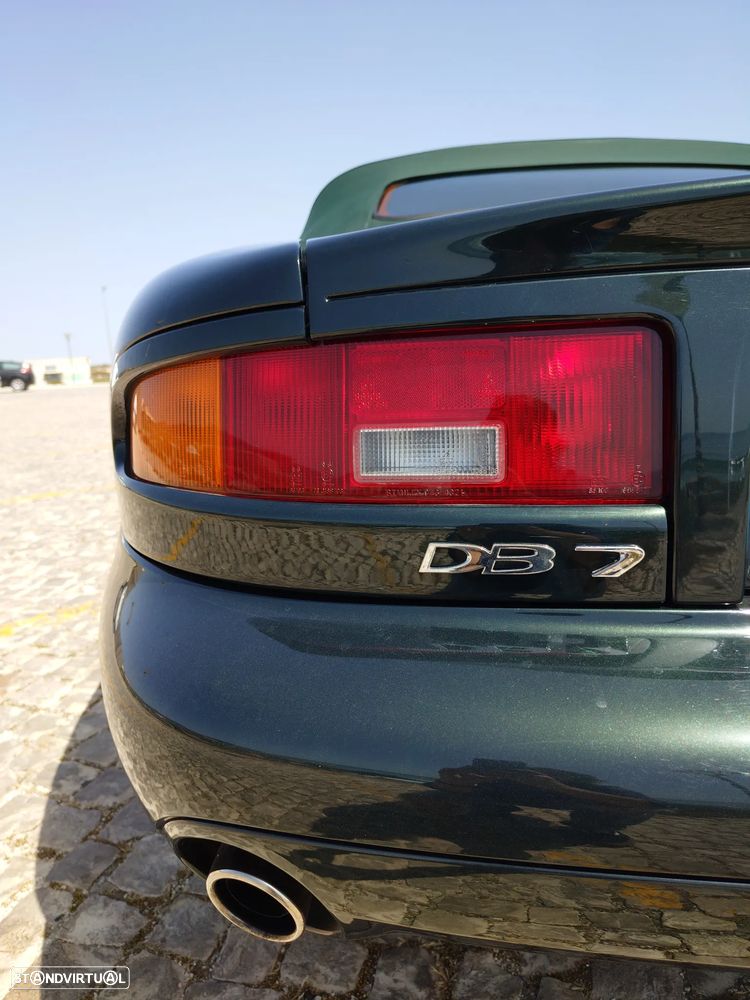 Aston Martin DB7 Vantage Volante - 9