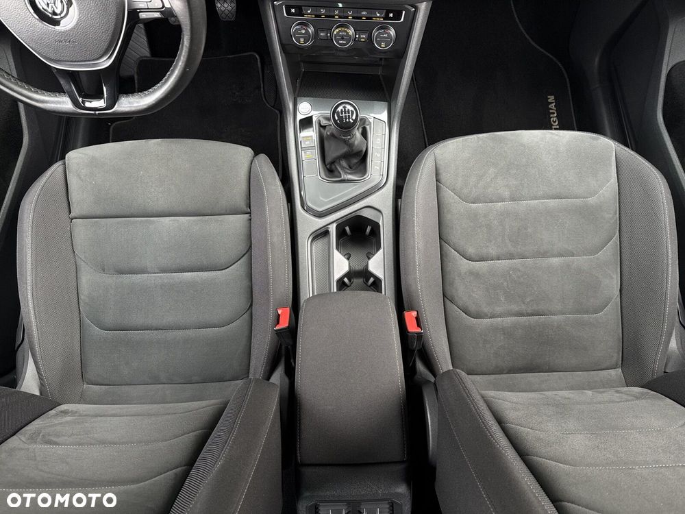 Volkswagen Tiguan 1.5 TSI EVO Comfortline - 18