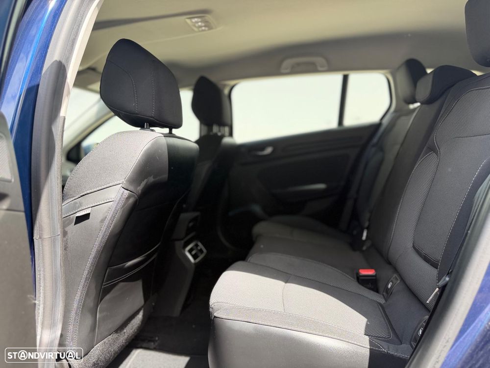 Renault Mégane Sport Tourer ENERGY dCi 110 EDC LIMITED - 19
