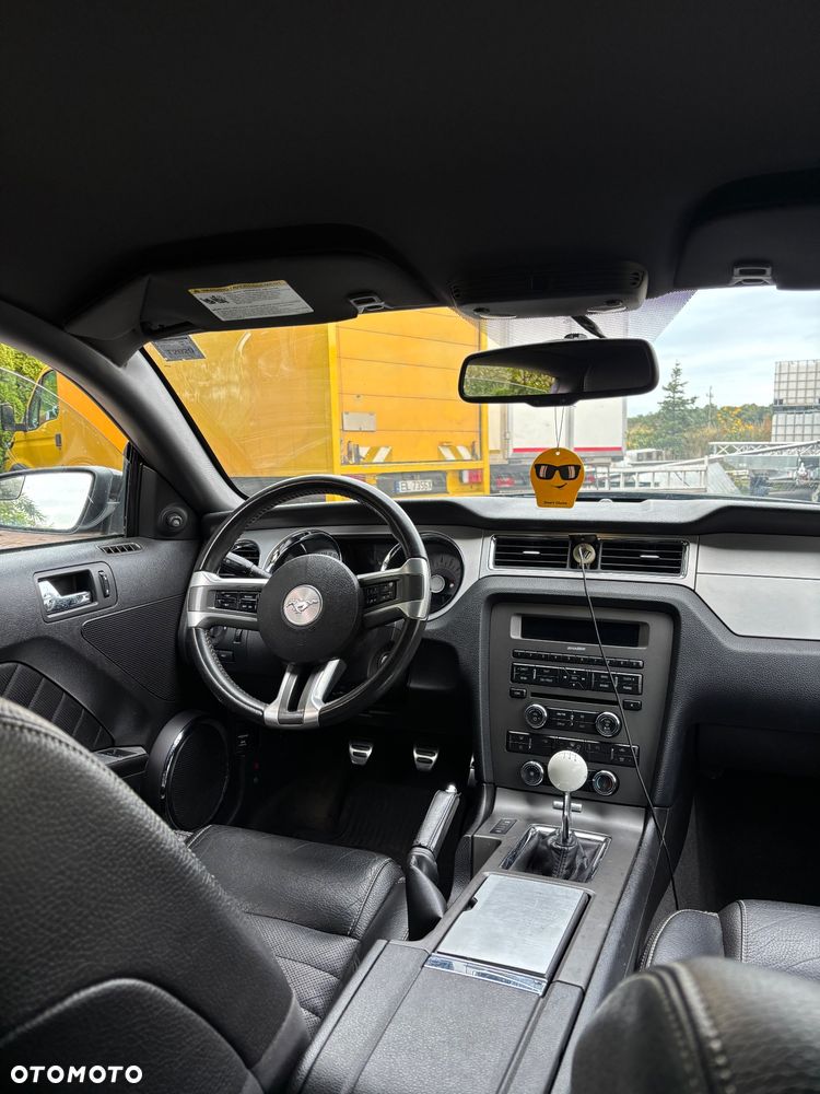 Ford Mustang 5.0 V8 GT - 7