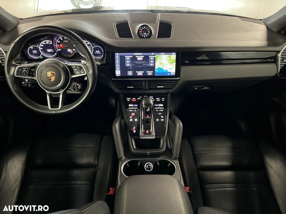 Porsche Cayenne - 15
