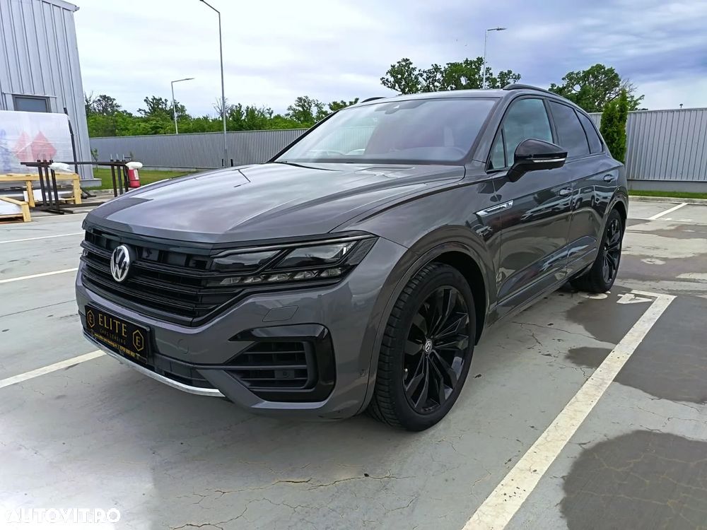 VOLKSWAGEN Touareg 2020 — imagine 30