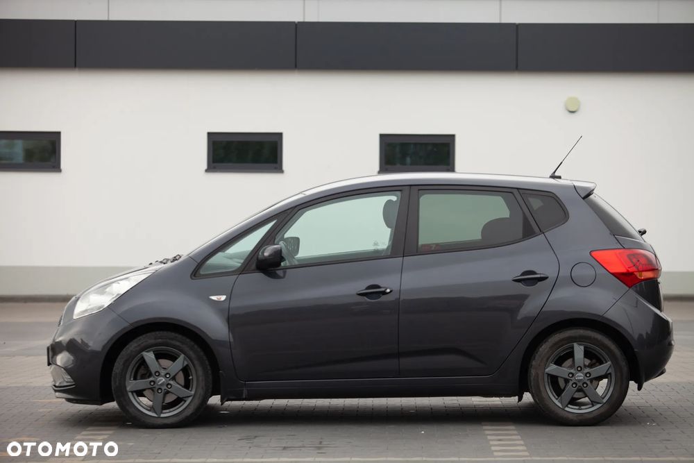 Kia Venga - 4