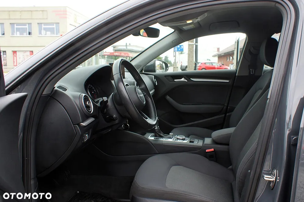 Audi A3 - 8