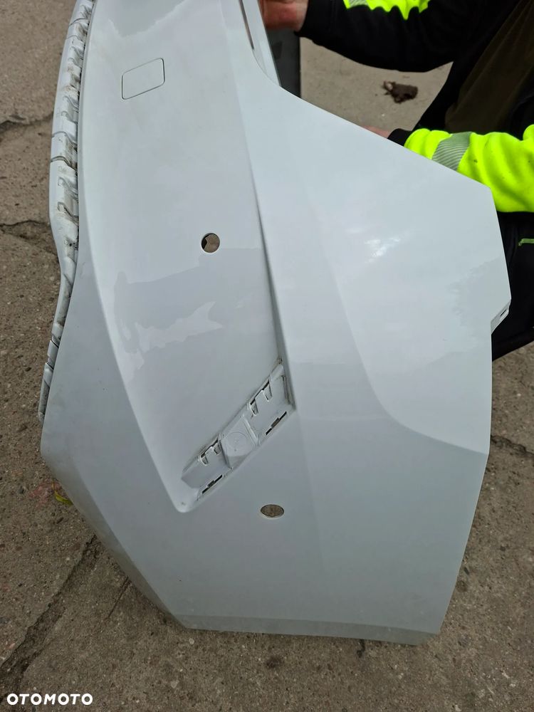 octavia RS 2025 polift tylni zderzak, idealny stan - 7