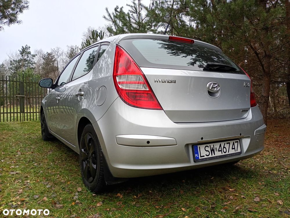 Hyundai i30 1.6 CRDi Base + World Cup - 3