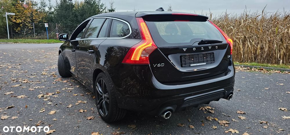 Volvo V60 2018 photo 4