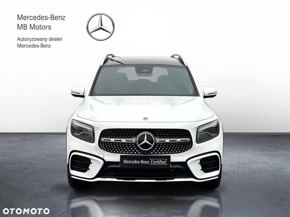 Mercedes-Benz GLB - 9