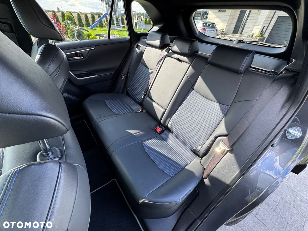 Toyota RAV4 2.5 Hybrid Selection 4x4 - 18