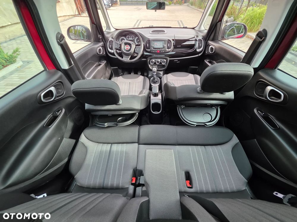 Fiat 500L 1.4 T-Jet 16V Lounge - 19
