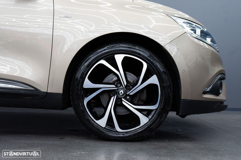 Renault Scénic 1.5 dCi Bose Edition EDC SS - 11