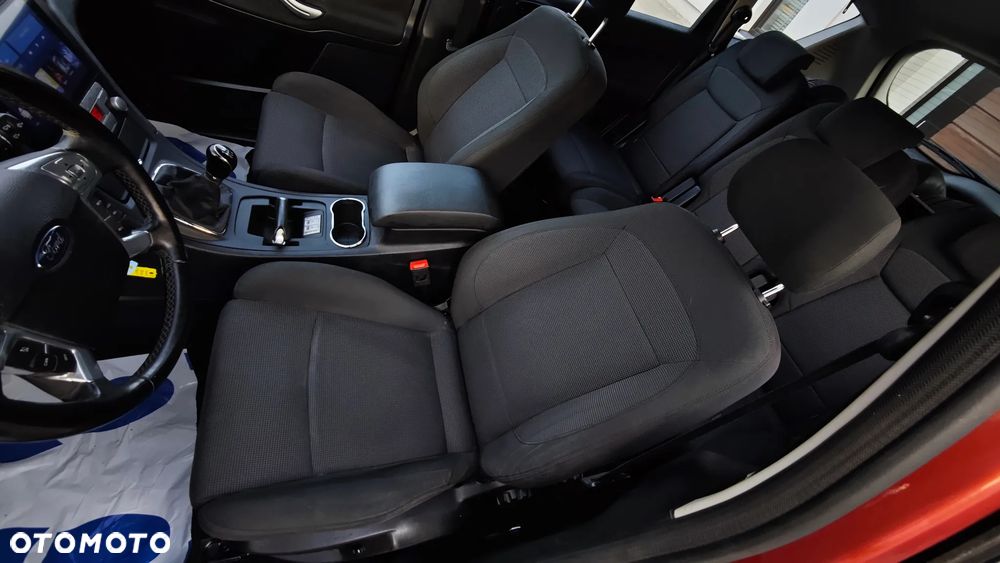 Ford S-Max 2.0 FF Titanium - 17