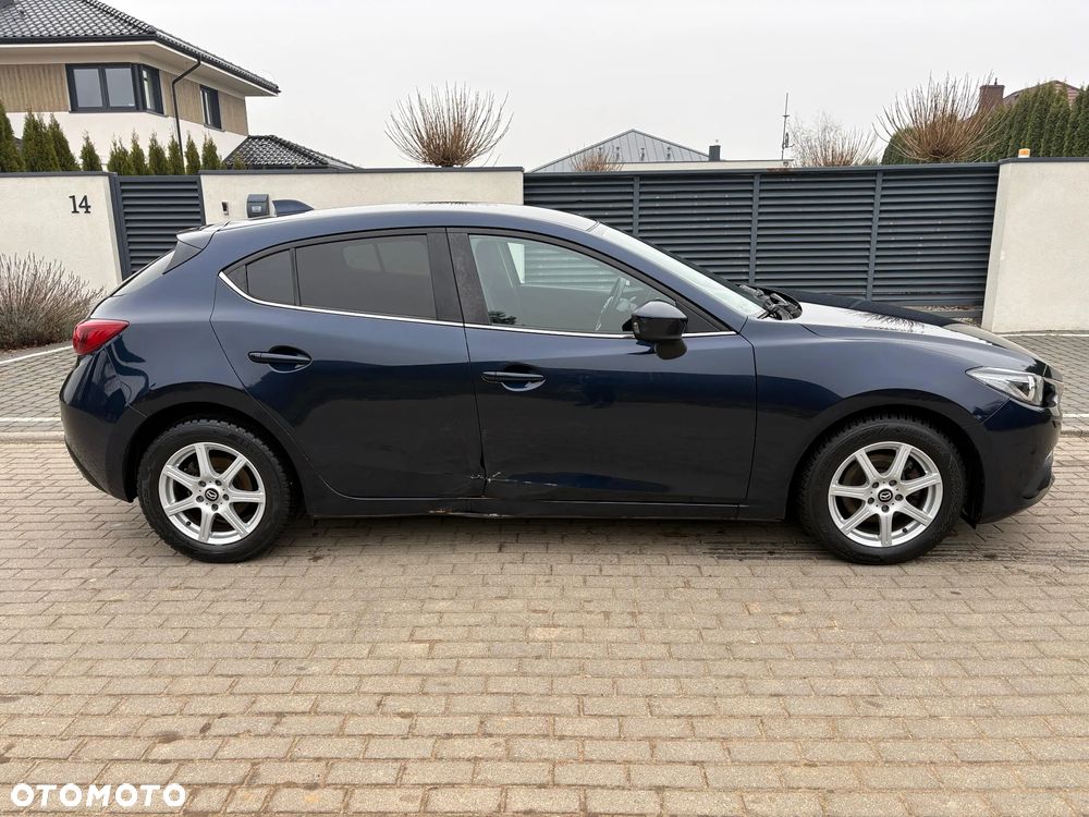 Mazda 3 SKYACTIV-G 120 Sports-Line - 2