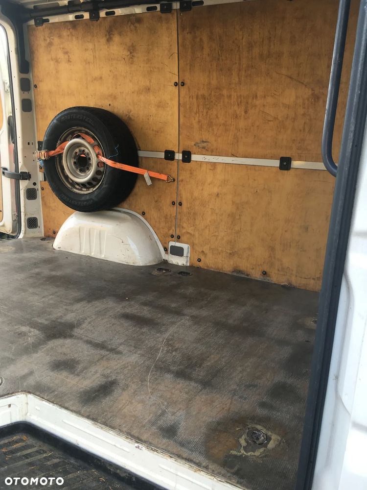 Mercedes-Benz Sprinter - 7