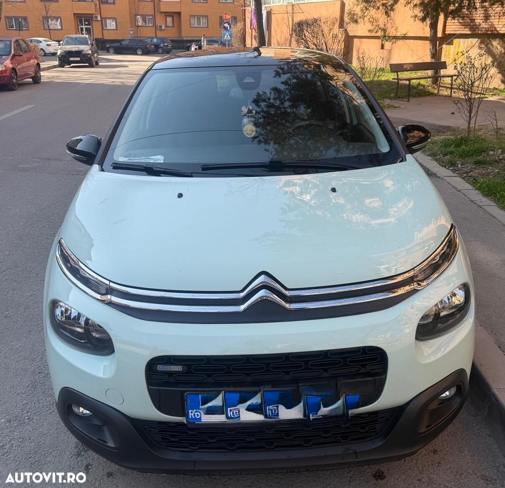 Citroën C3 Pure Tech 82 SHINE - 3