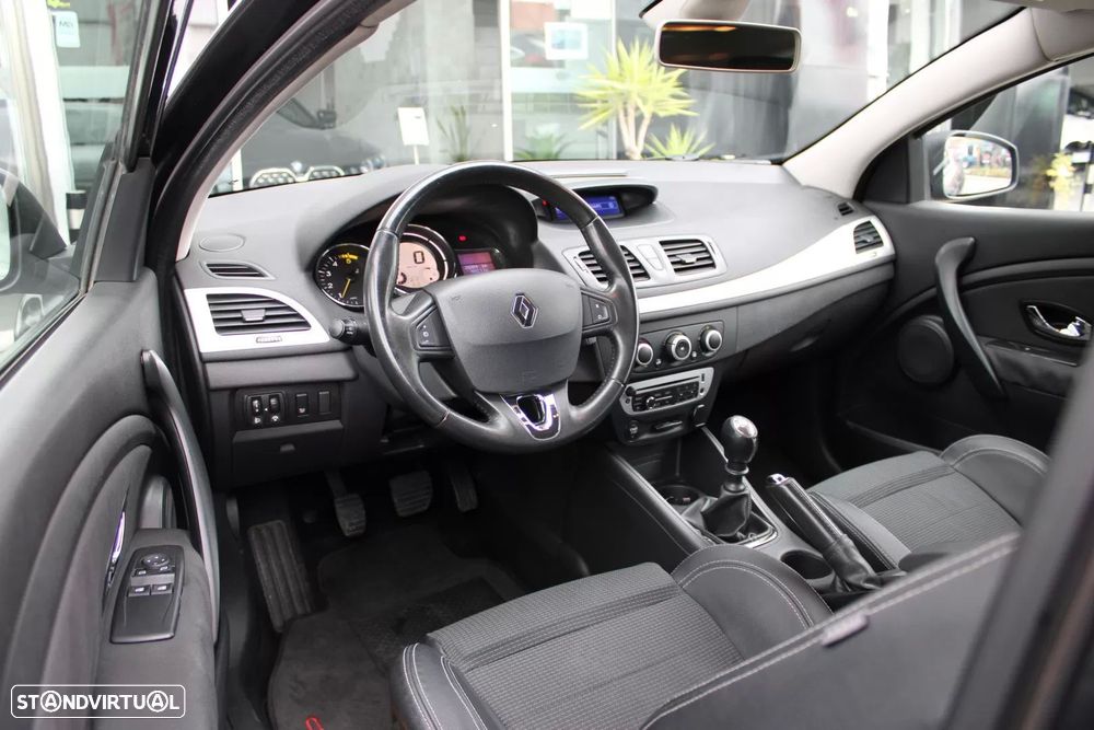 Renault Mégane Coupe 1.5 dCi GT Line SS - 4