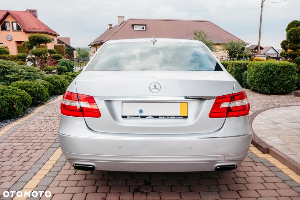 Mercedes-Benz Klasa E 200 BlueTEC 7G-TRONIC Avantgarde - 4