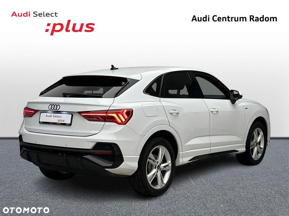 Audi Q3 Sportback - 6