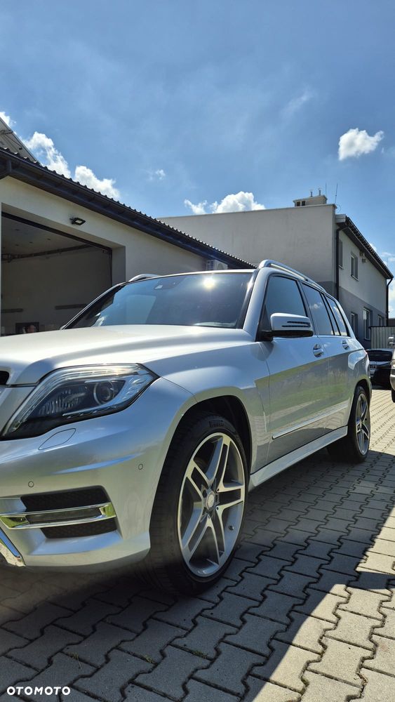 Mercedes-Benz GLK 350 4-Matic - 5