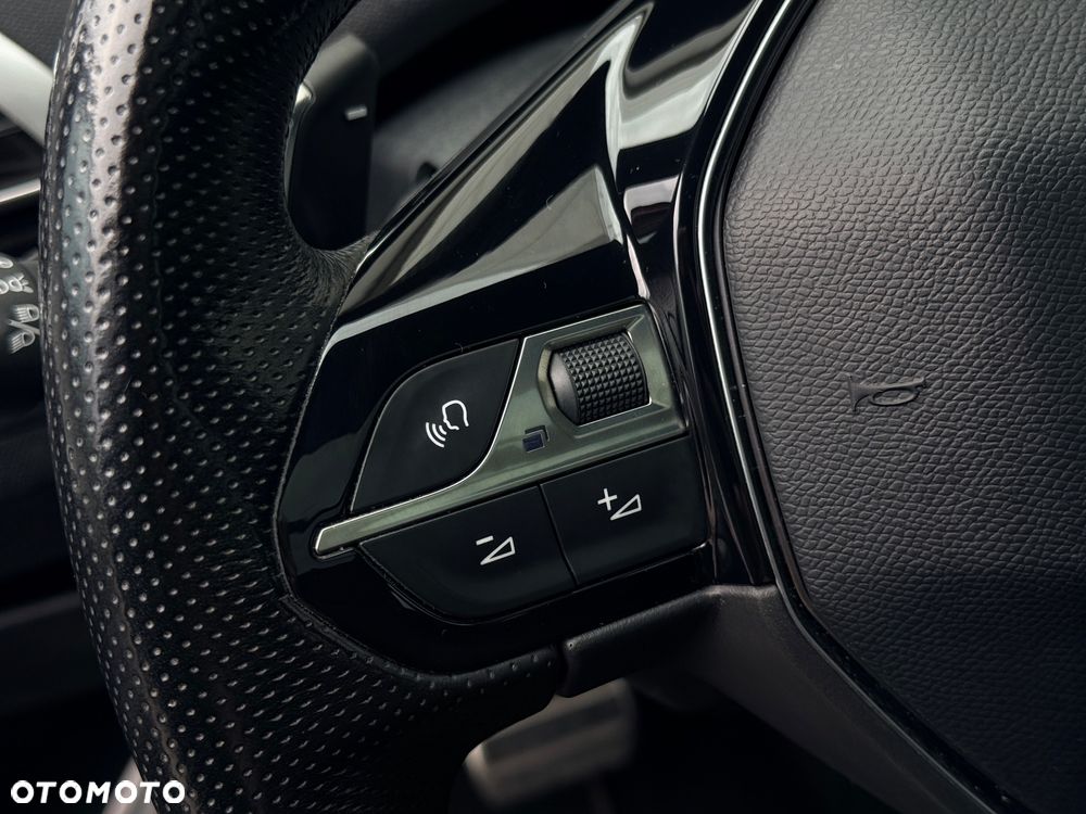 Peugeot 3008 BlueHDi 180 Stop & Start EAT8 GT - 15