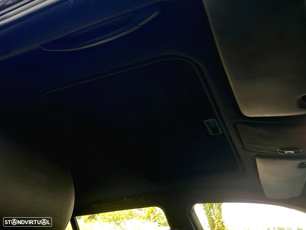 BMW 320 d Edition Exclusive - 16