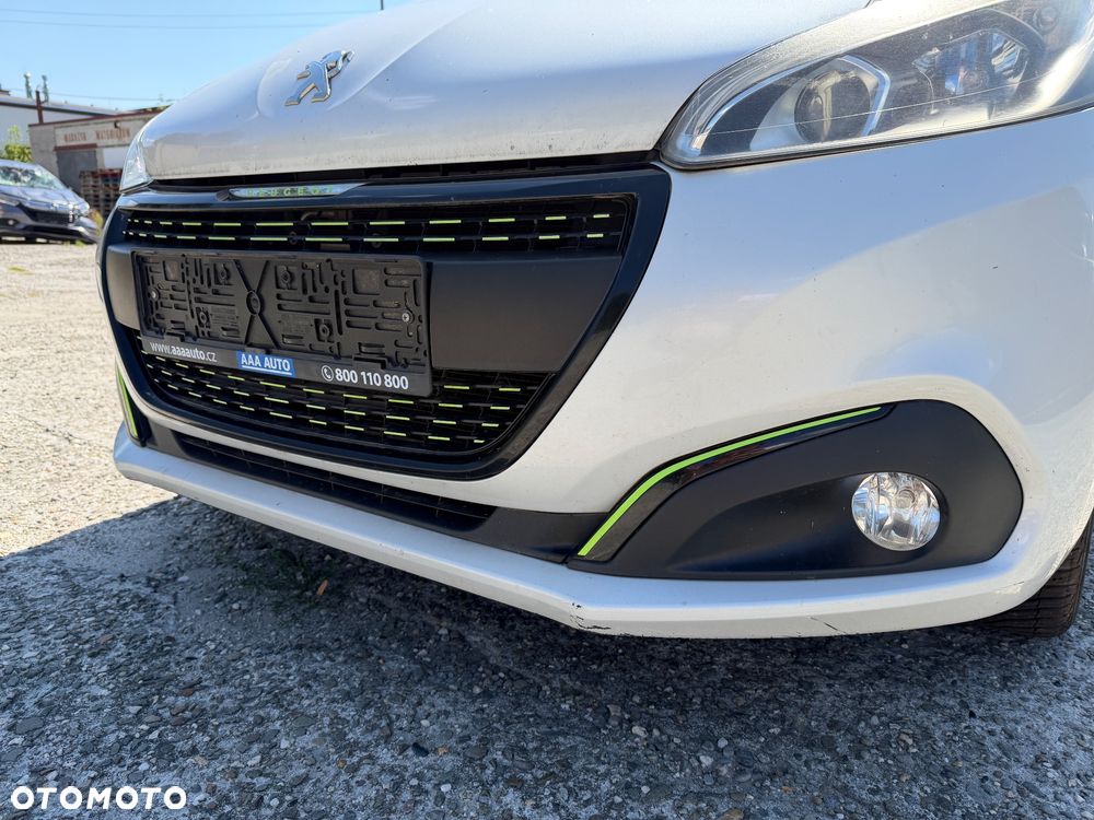 Peugeot 208 - 9
